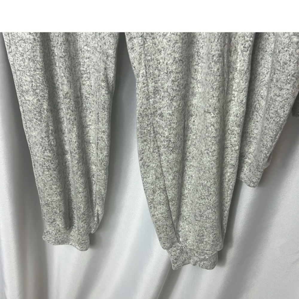 Fornia Loungewear Gray Set Multiple Sizes Available Brand New - Picture 10 of 12
